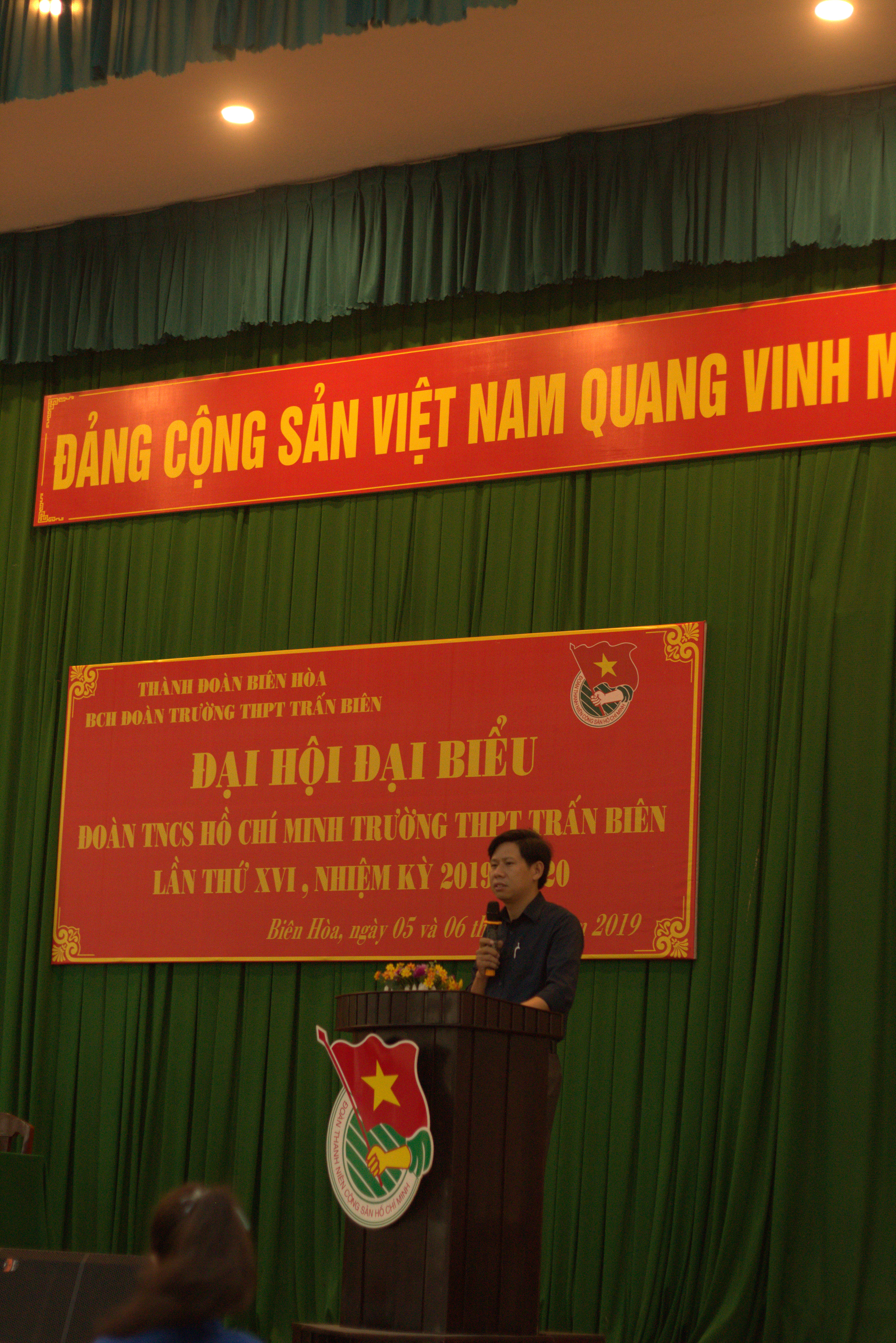Đ/c Nguyễn Việt Hùng - Phó BT CB, Phó HT - phát biểu chỉ đạo